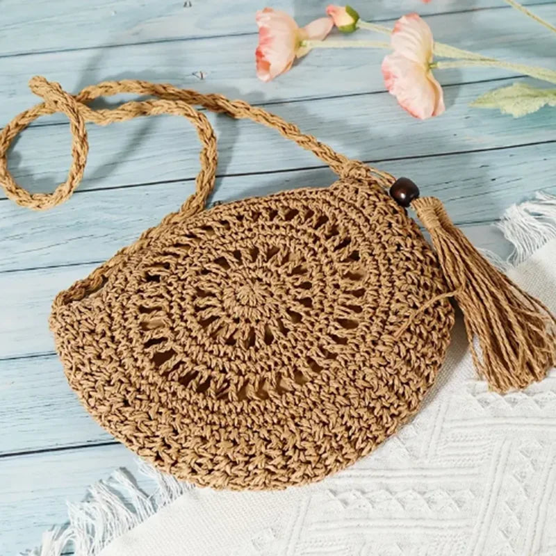 Sac à bandoulière rond en paille à motif floral