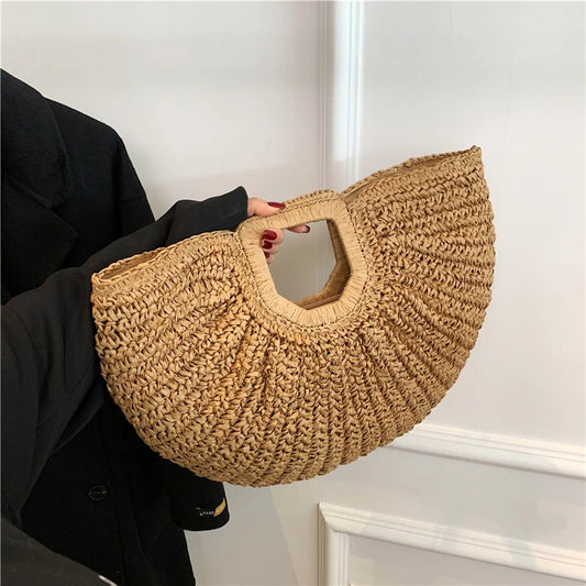 Borsa tote a mezzaluna in rattan